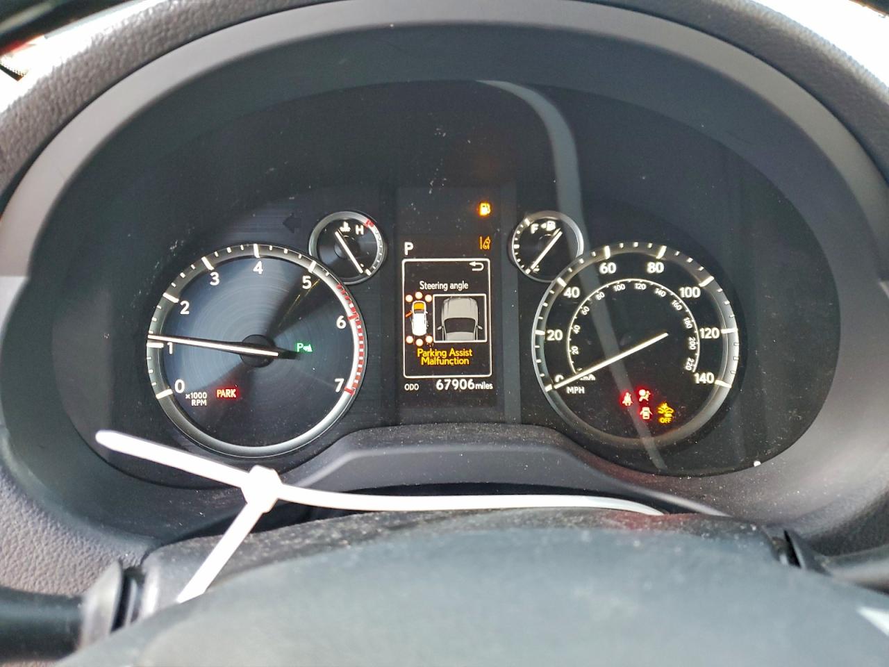 Lexus Gx 460 Premium Image 3