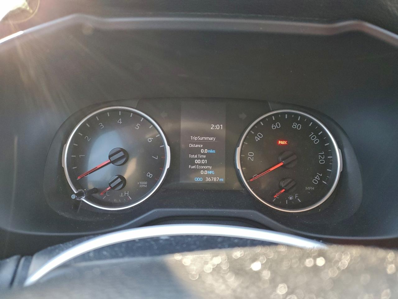 Toyota RAV4 Xle Image 10