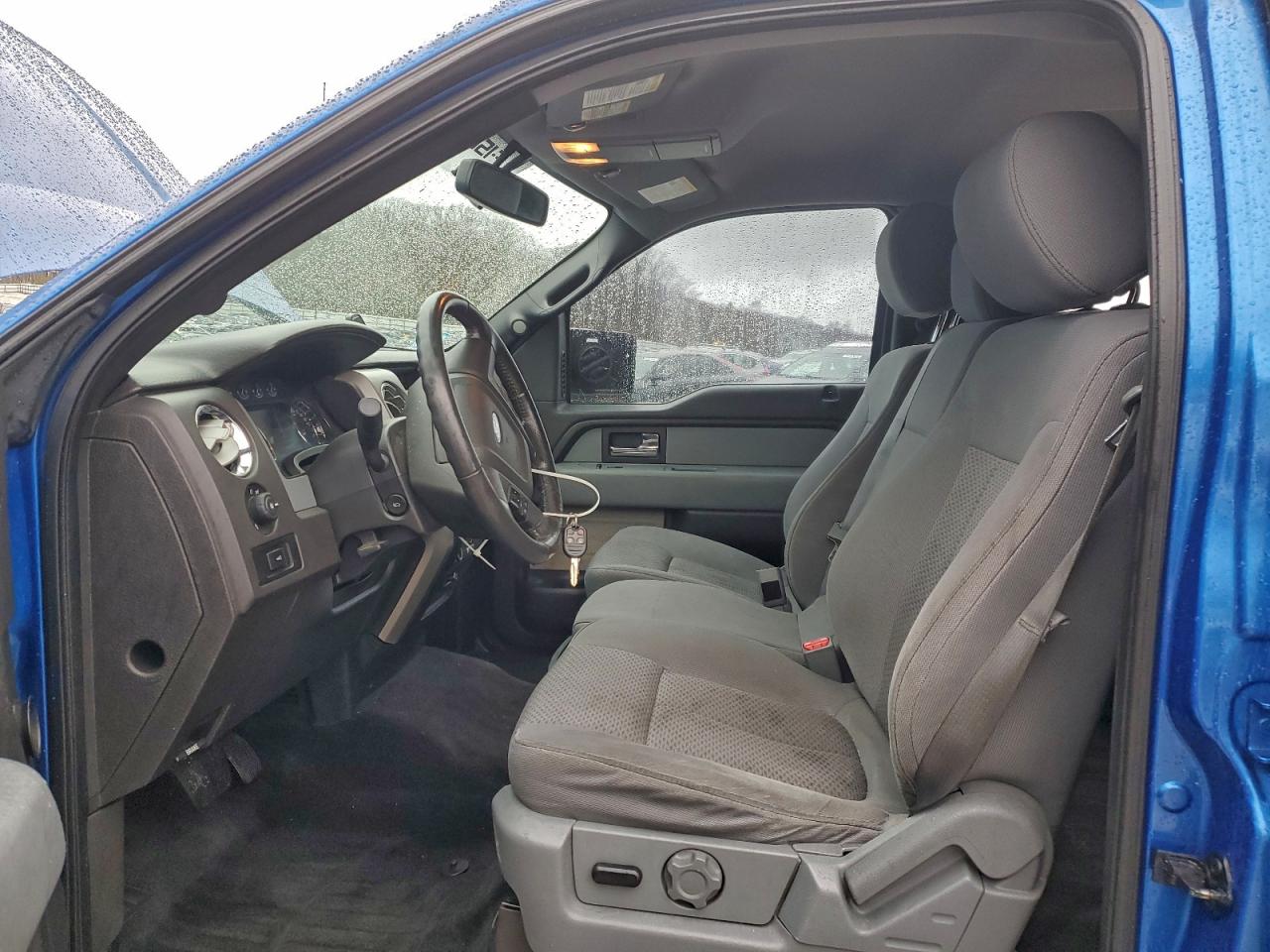 Ford F-150 Supercrew Image 5