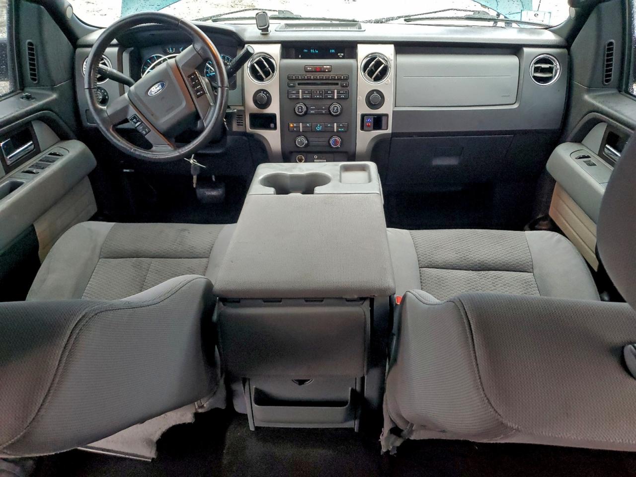 Ford F-150 Supercrew Image 10