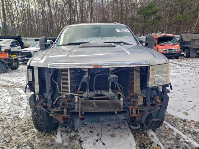 GMC Sierra K3500 Sle Image 2