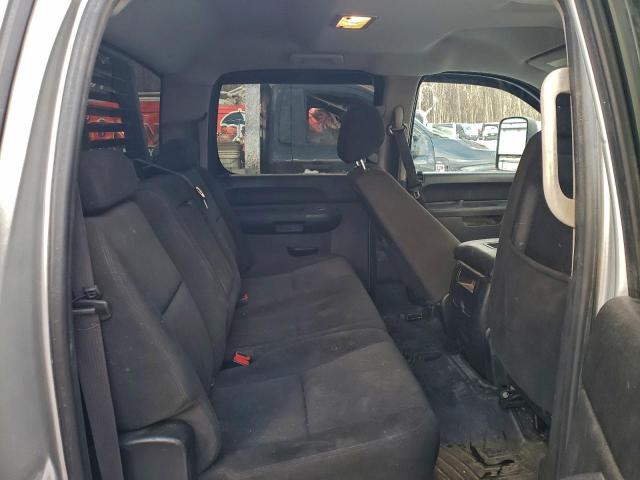 GMC Sierra K3500 Sle Image 9