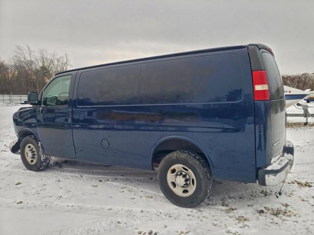 Chevrolet Express Image 9
