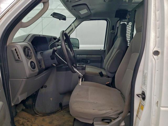 Ford E-250 E250 Van Image 13