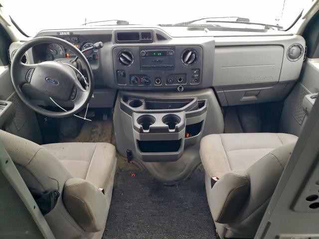 Ford E-250 E250 Van Image 11
