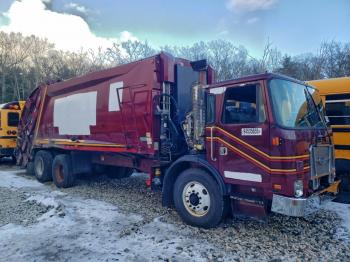  Salvage Autocar Xpeditor W