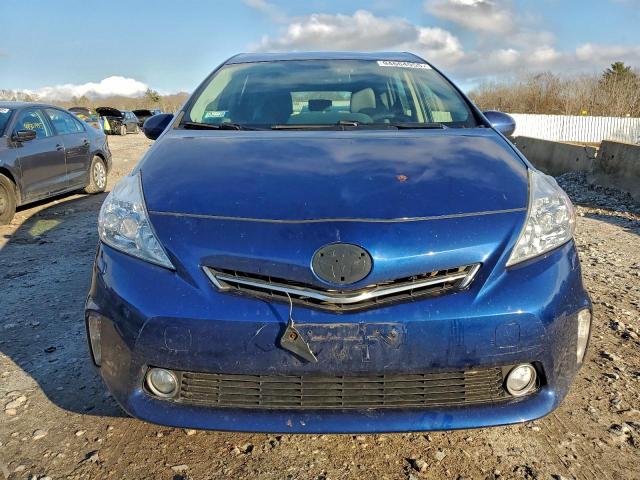 Toyota Prius Image 12