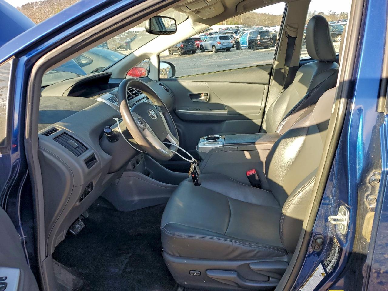 Toyota Prius Image 8