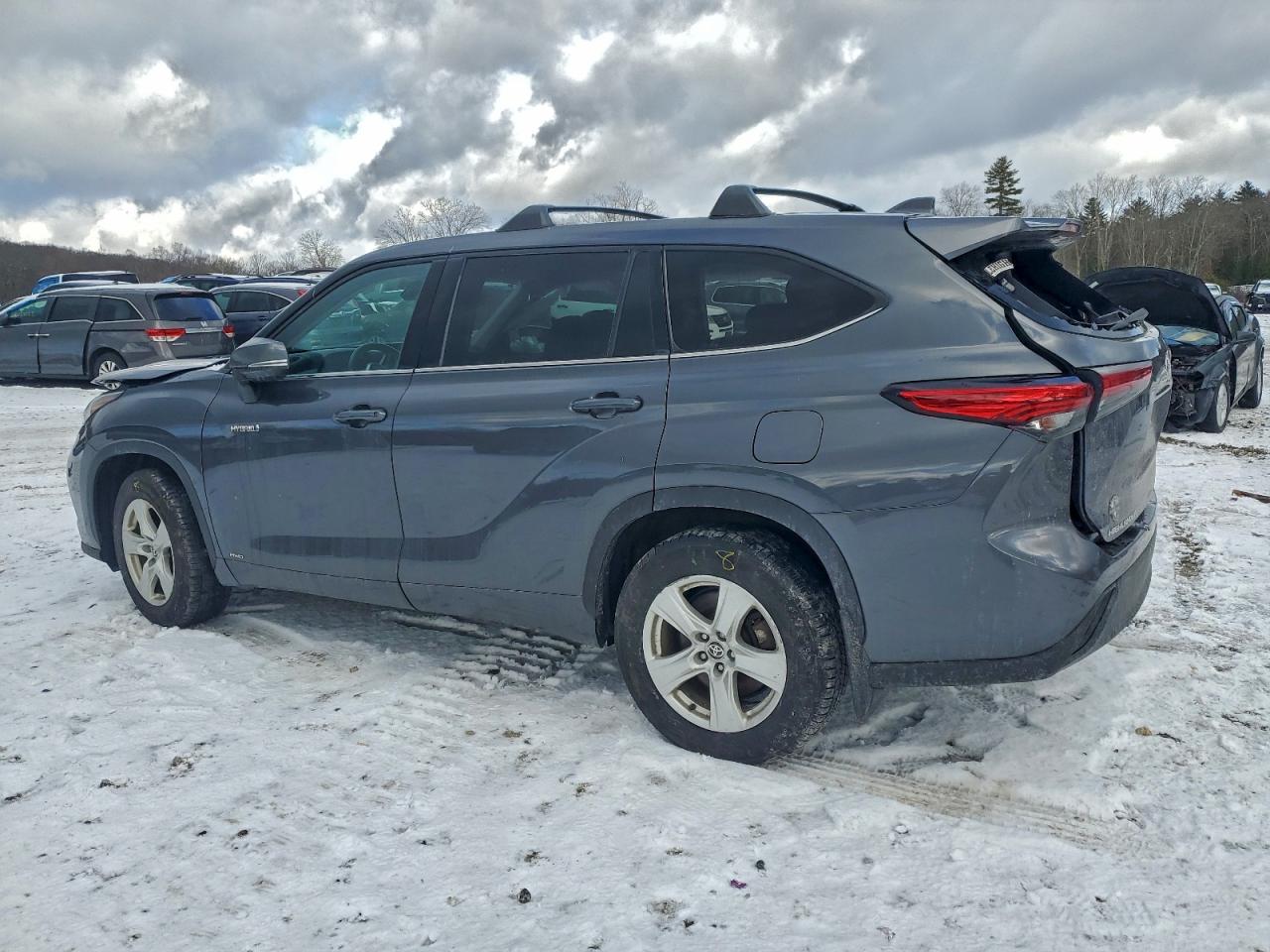 Toyota Highlander Hybrid Le Image 2