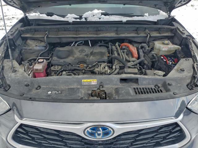 Toyota Highlander Hybrid Le Image 12