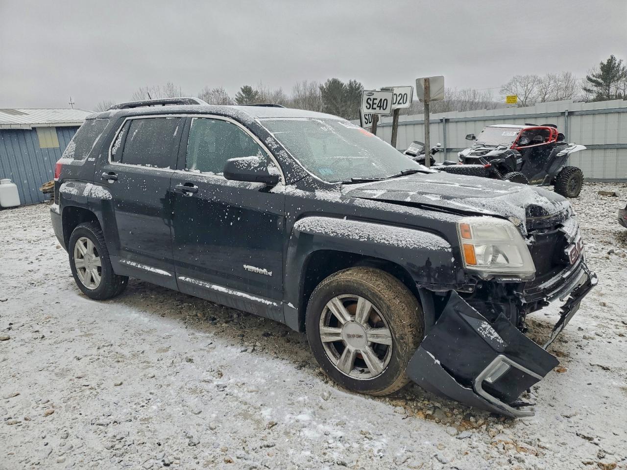 GMC Terrain Sle Image 3