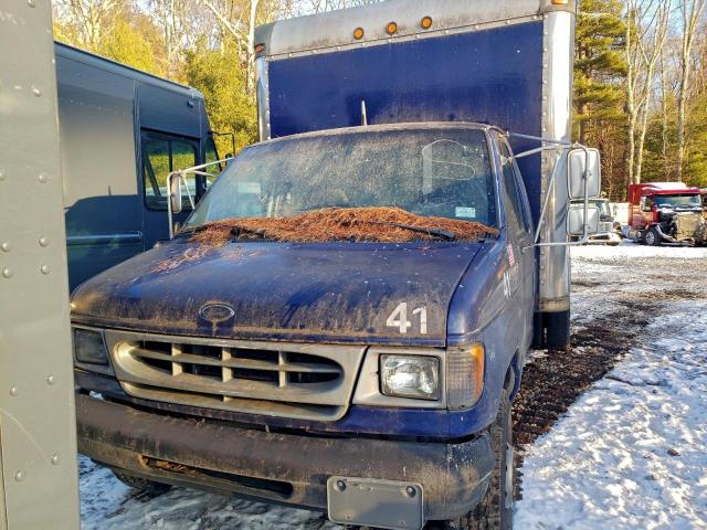 Ford E-450 E450 Super Duty Cutaway Van Image 3