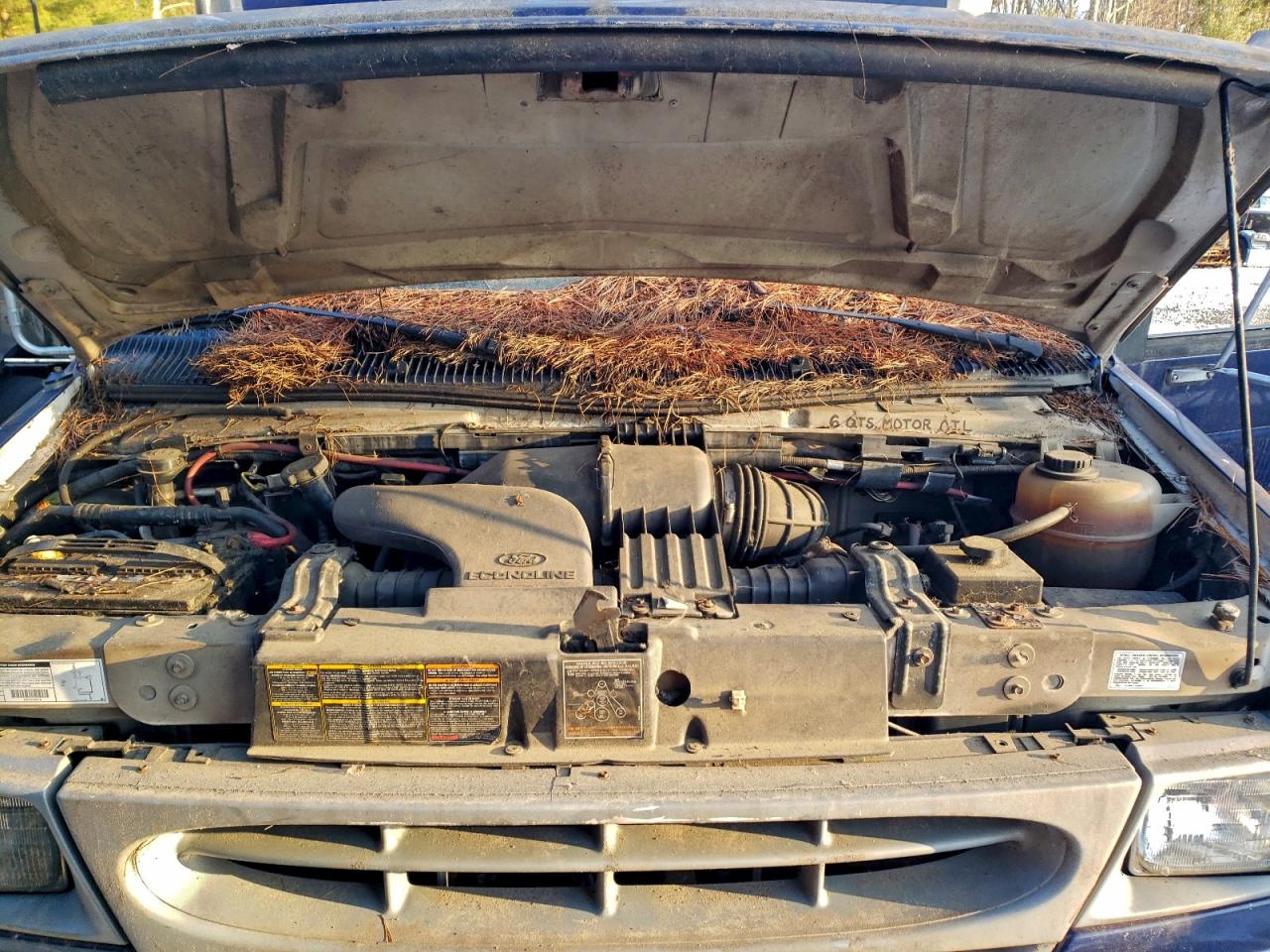 Ford E-450 E450 Super Duty Cutaway Van Image 11