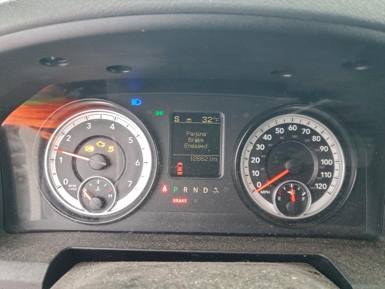 Ram 1500 St Image 11