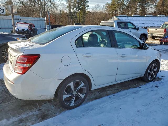Chevrolet Sonic Premier Image 6