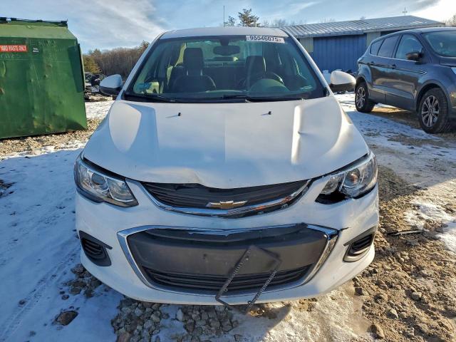 Chevrolet Sonic Premier Image 8