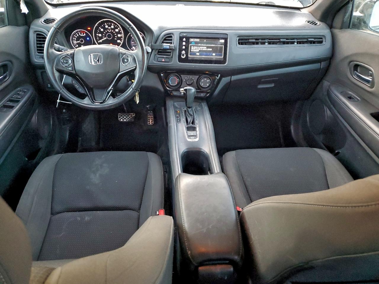 Honda HR-V Sport Image 9