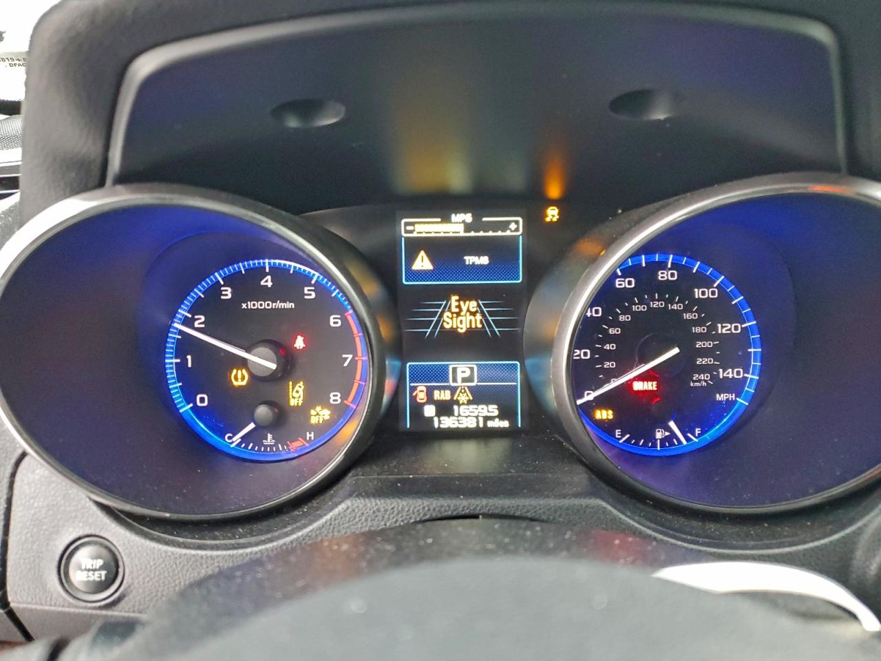 Subaru Outback 2.5i Limited Image 10