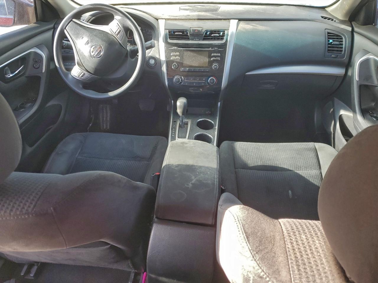 Nissan Altima 2.5 Image 11