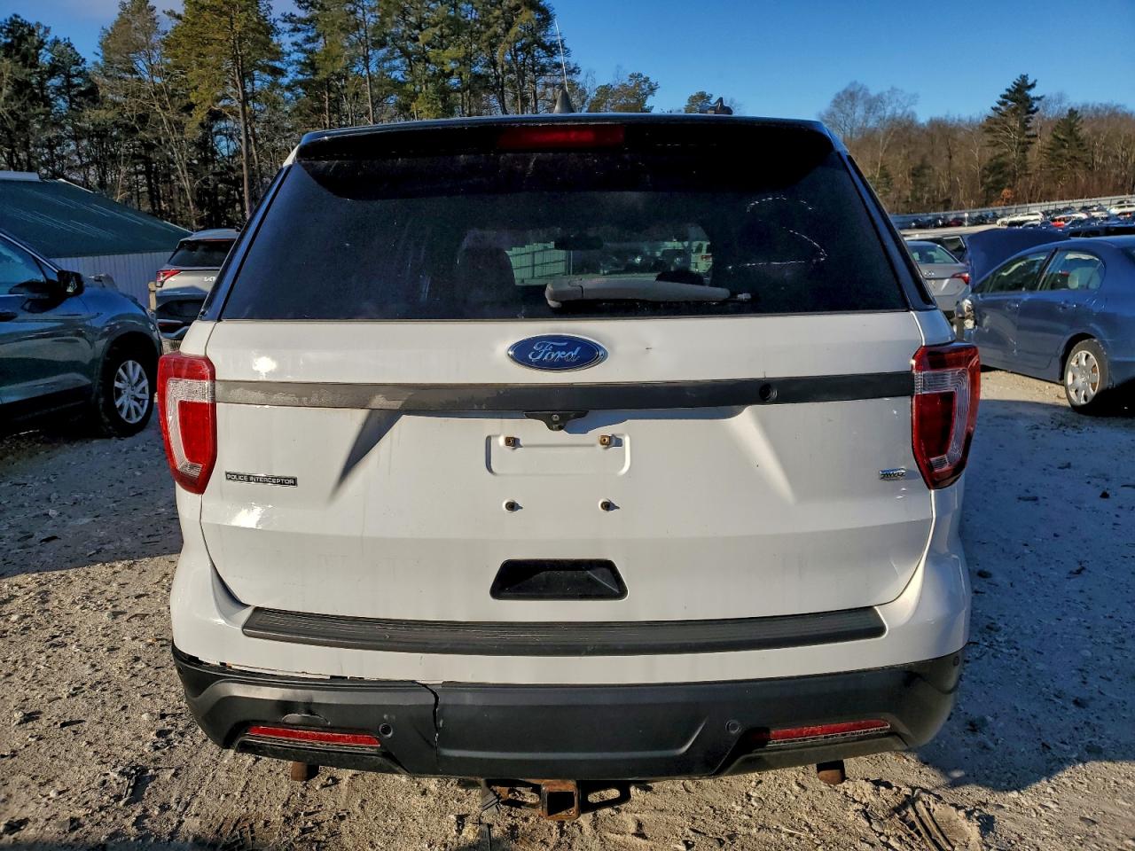 Ford Explorer Police Interceptor Image 12