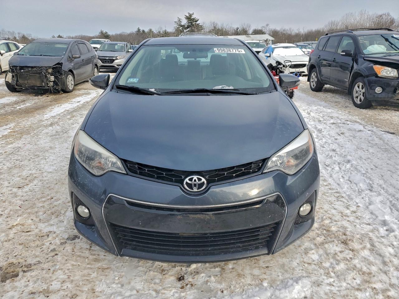 Toyota Corolla L Image 9