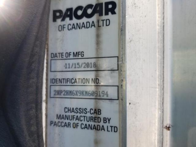 Peterbilt 337 Image 10