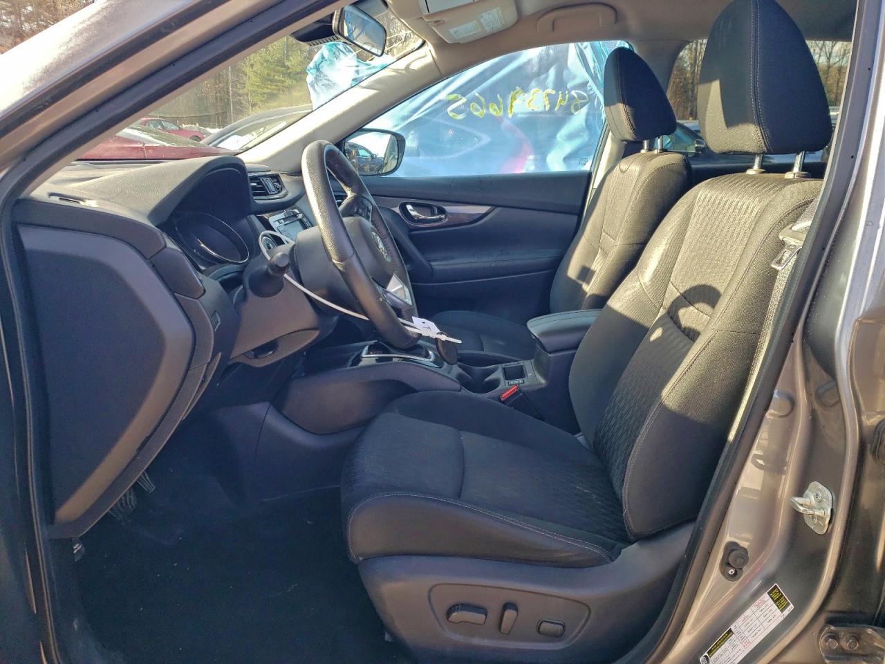 Nissan Rogue S Image 9