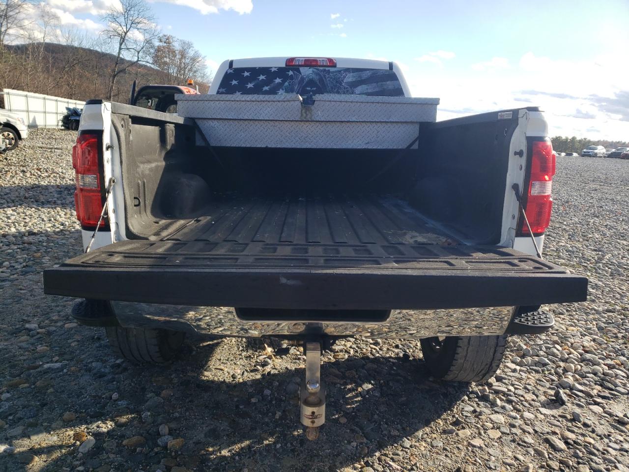 GMC Sierra K1500 Sle Image 8