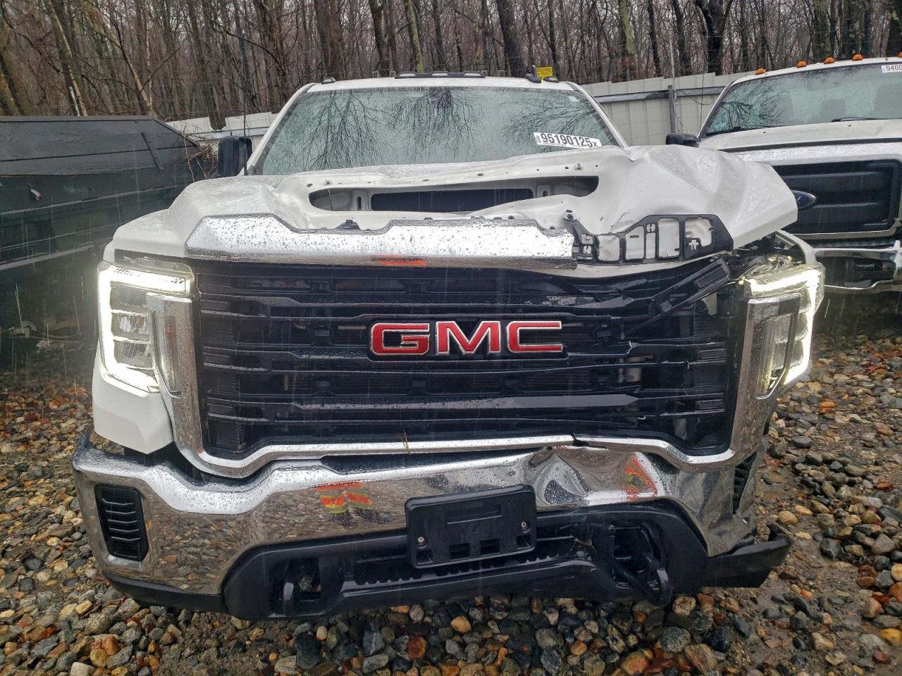 GMC Sierra K3500 Image 3