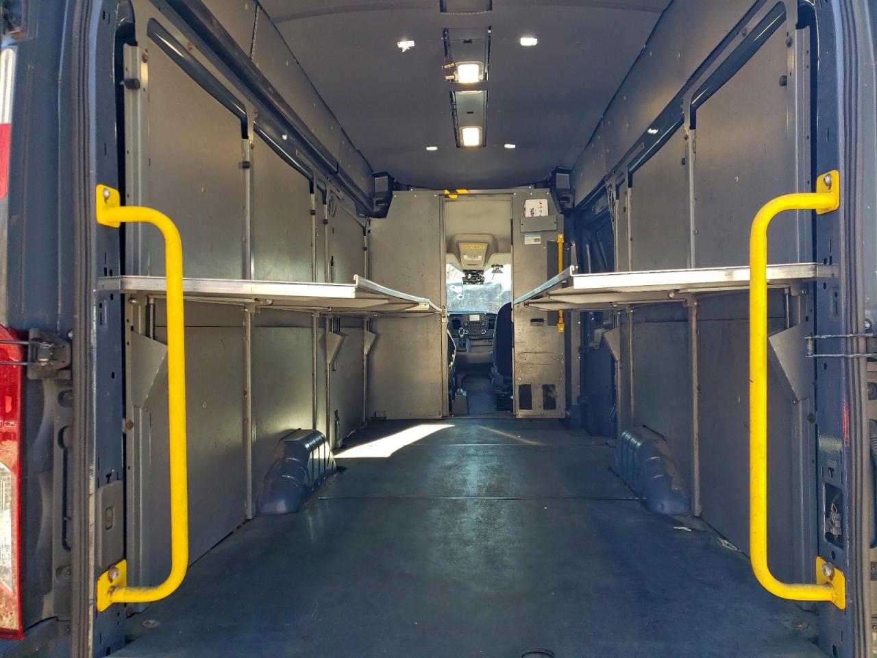 Ford Transit T-250 Image 11