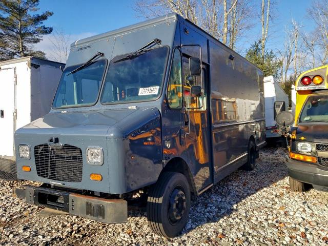  Salvage Freightliner Mt45