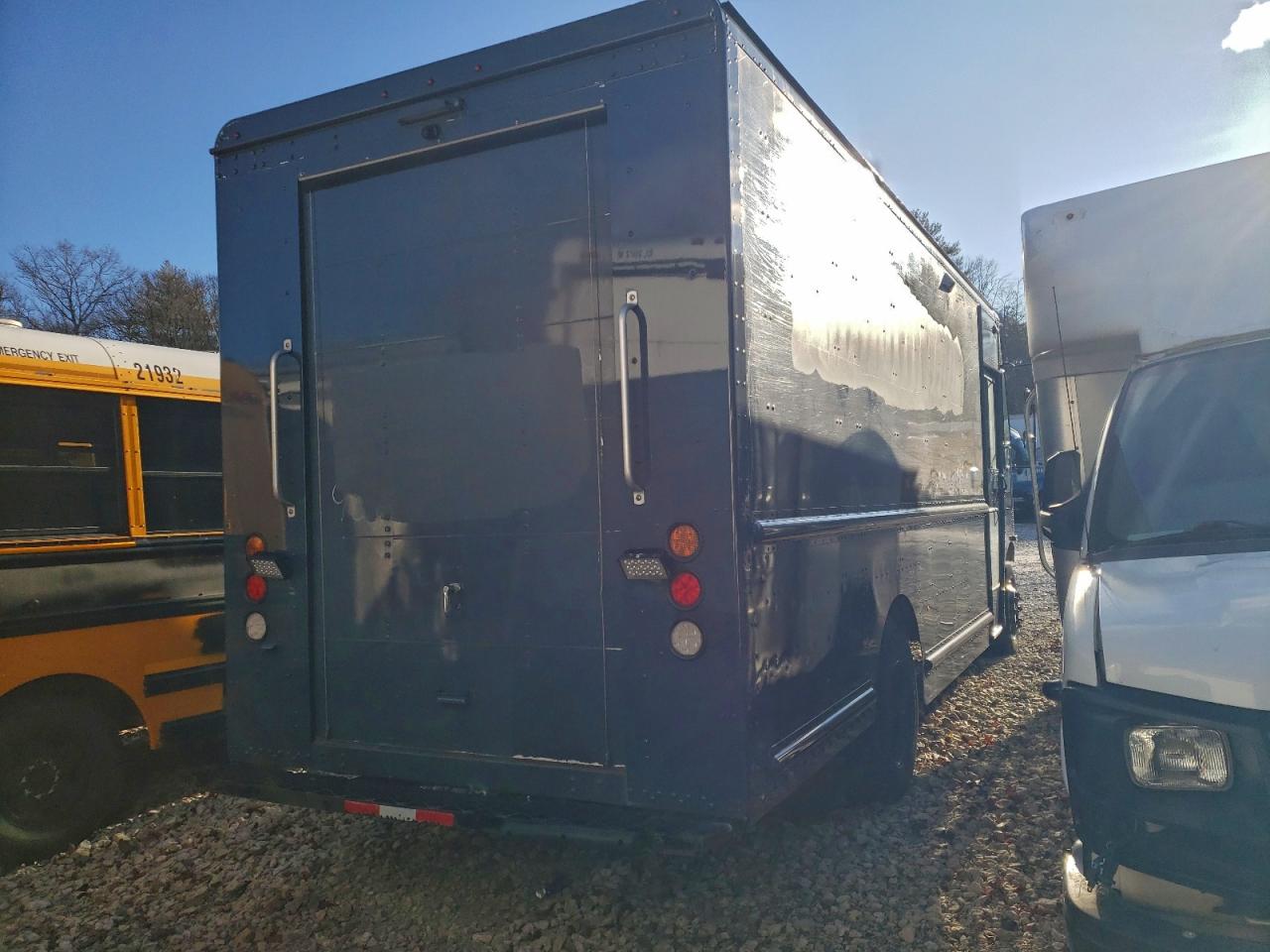 Freightliner Mt45 M Line Walk-in Van Image 5