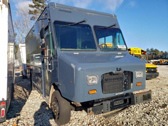 Freightliner Mt45 M Line Walk-in Van Image 4