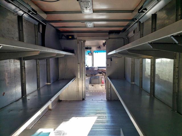 Freightliner Mt45 M Line Walk-in Van Image 11