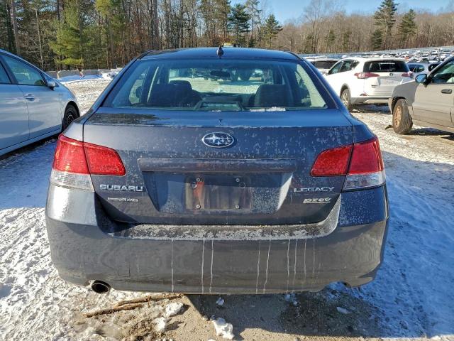 Subaru Legacy 2.5i Premium Image 5