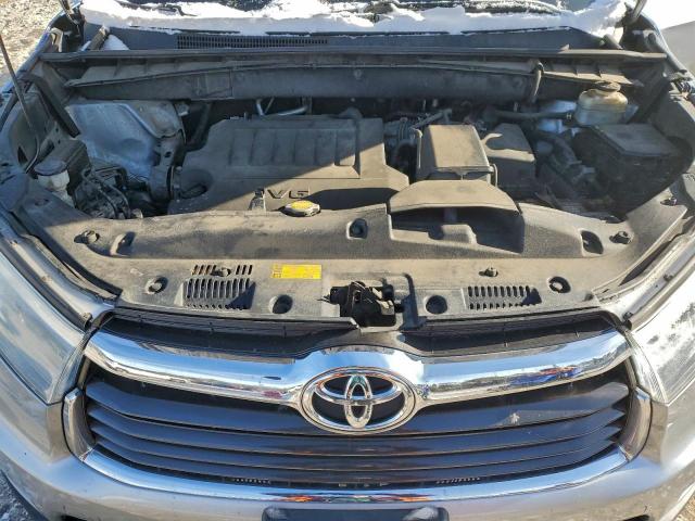 Toyota Highlander Le Image 11