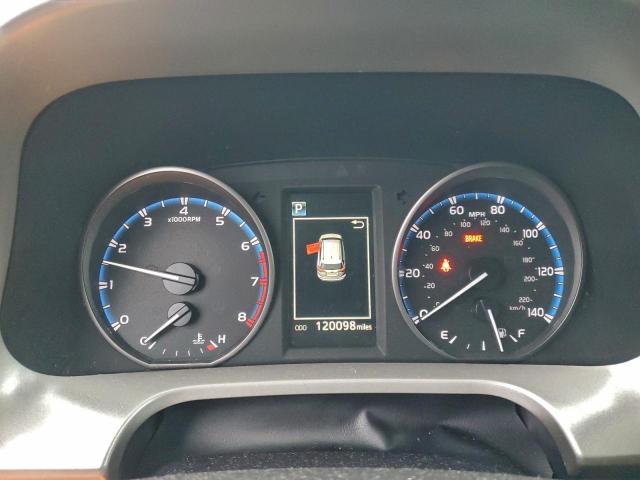 Toyota RAV4 Le Image 12