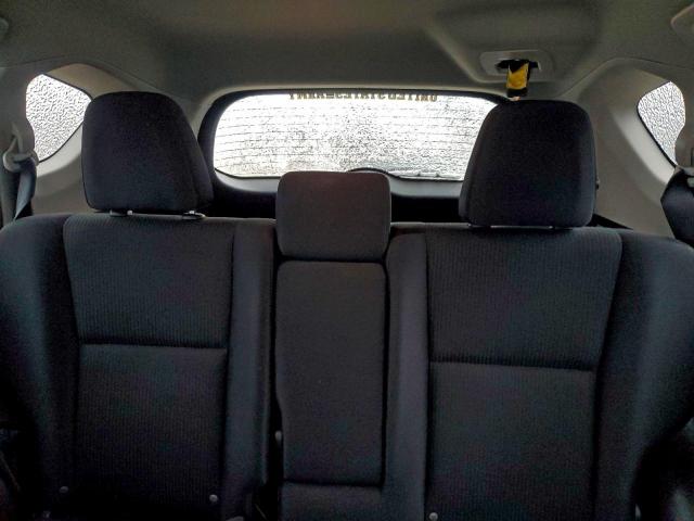 Toyota RAV4 Le Image 5