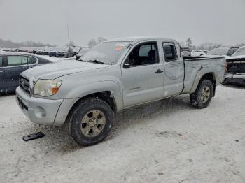  Salvage Toyota Tacoma