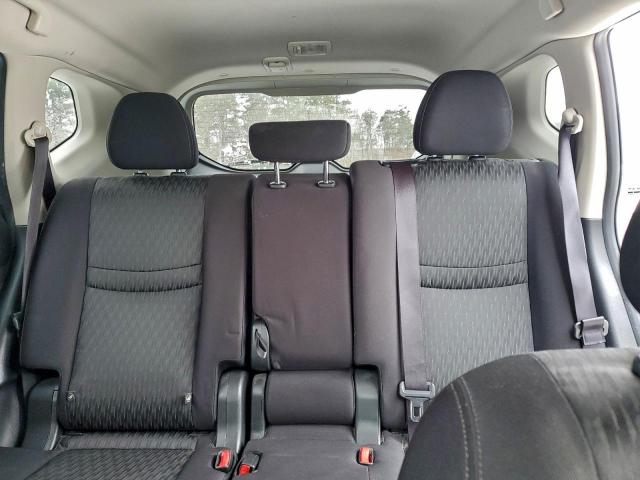 Nissan Rogue S Image 7