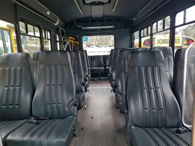 Other E450 4x2 Cutaway E450 Super Duty Cutaway Van Image 12