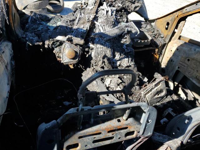 Ford Escape Titanium Image 9