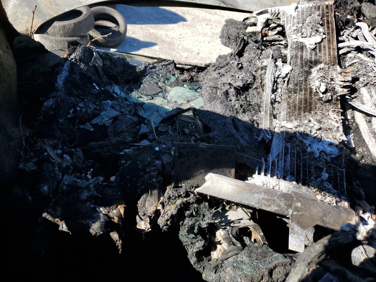 Ford Escape Titanium Image 6