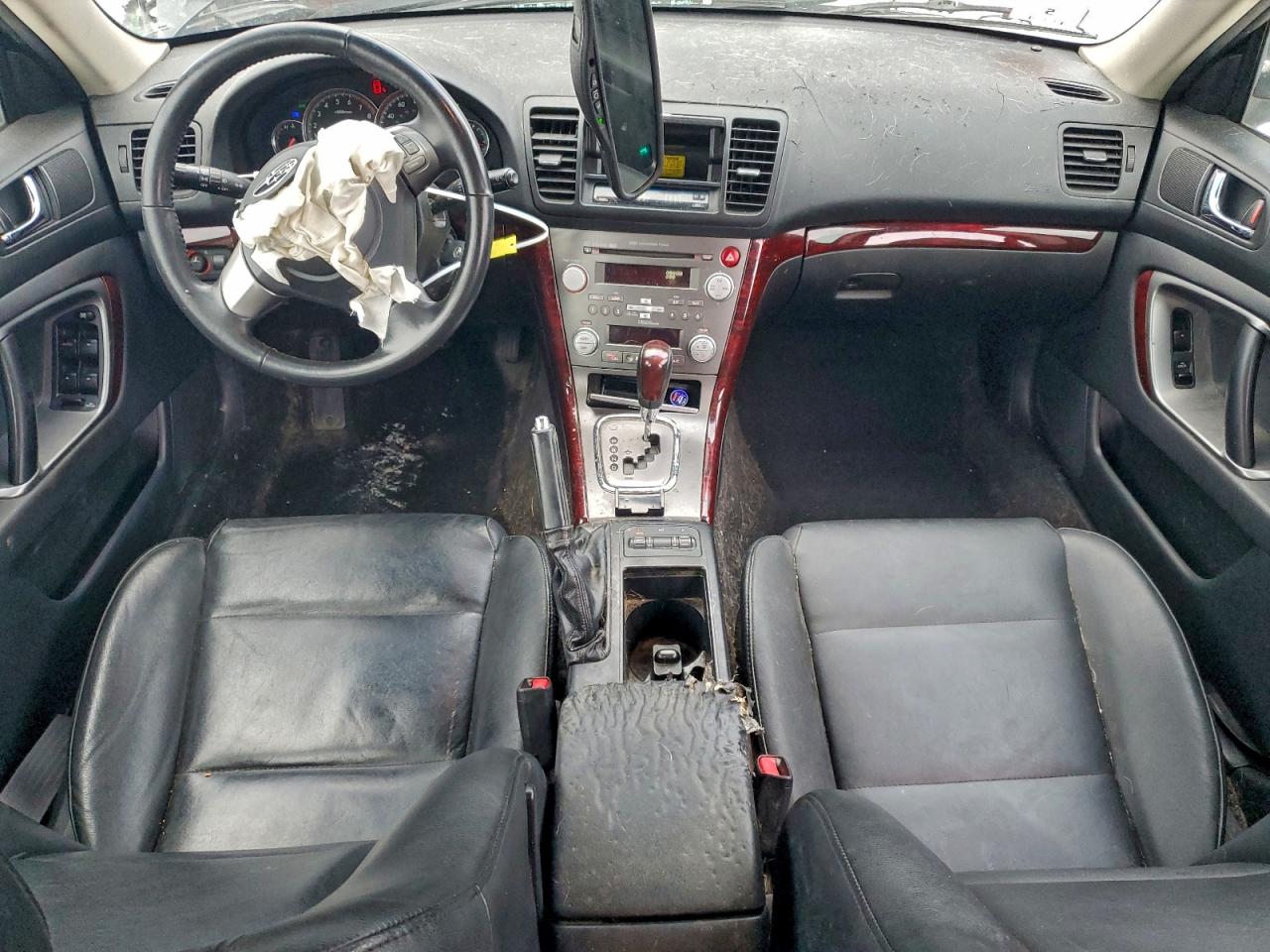 Subaru Outback 2.5i Limited Image 6