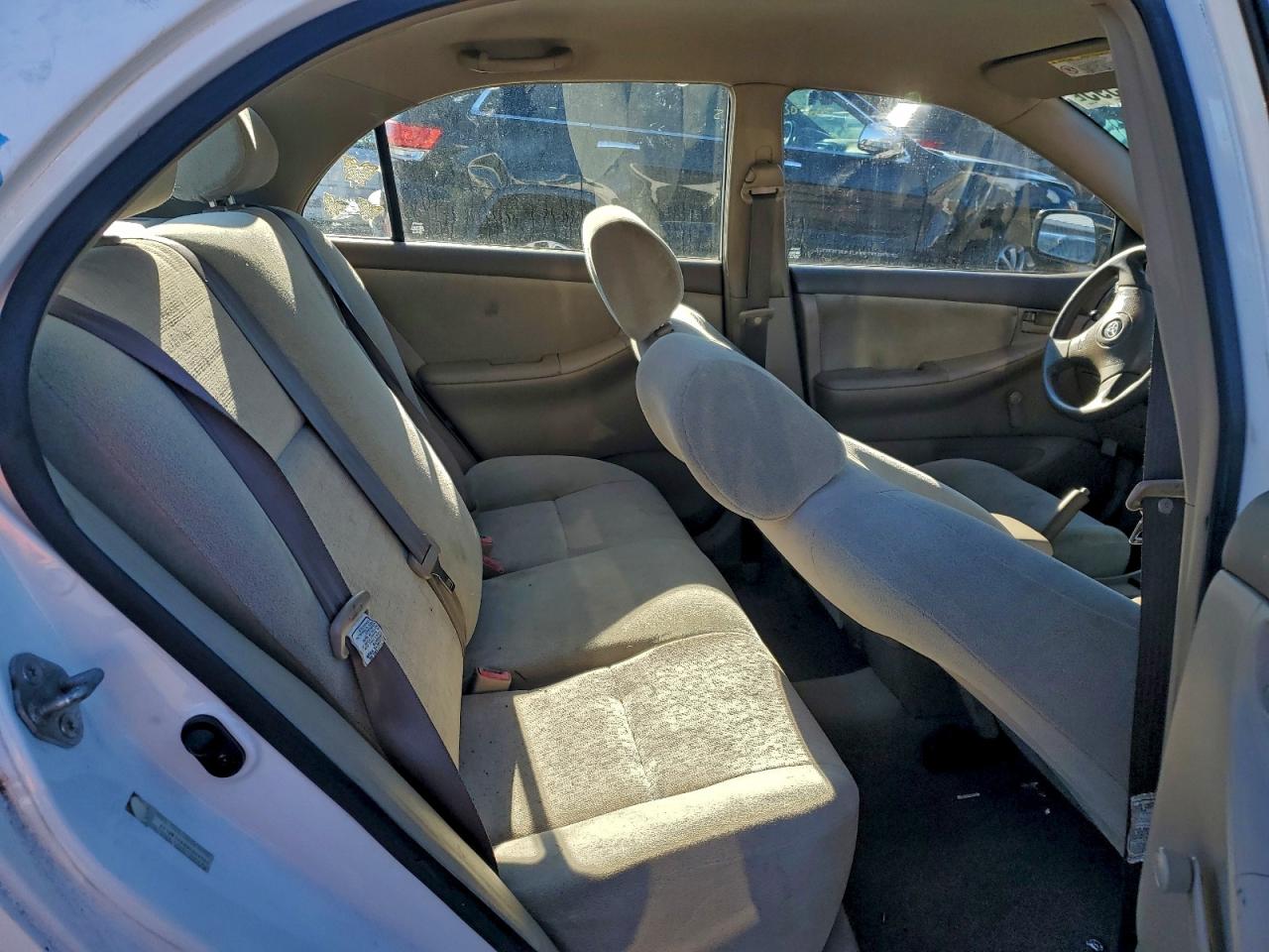 Toyota Corolla Ce Image 8