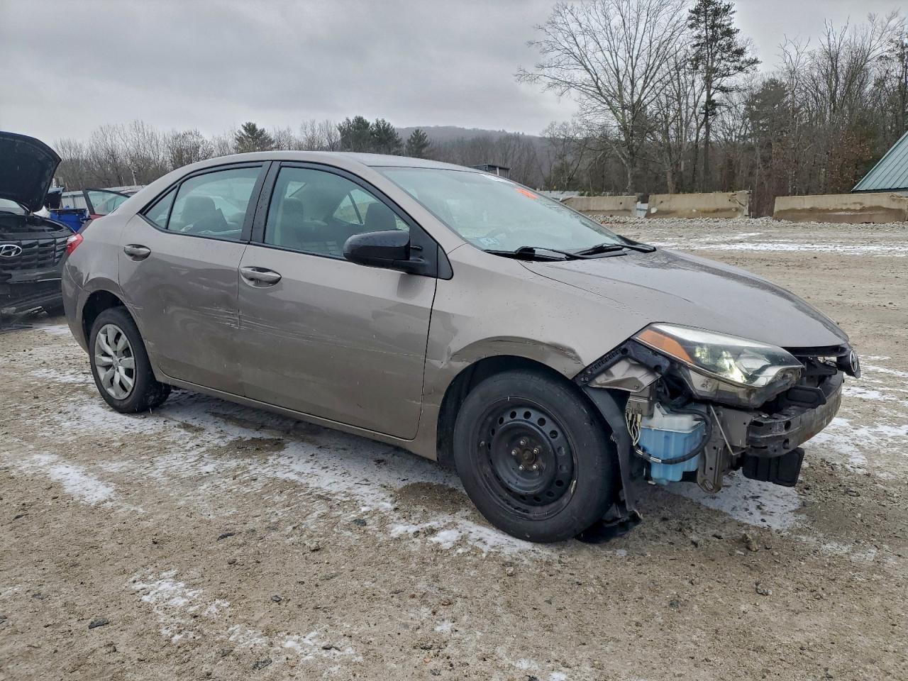 Toyota Corolla L Image 13