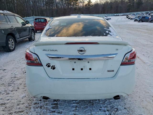 Nissan Altima 2.5 Image 9