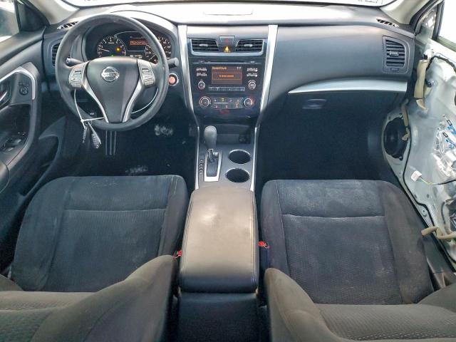 Nissan Altima 2.5 Image 8