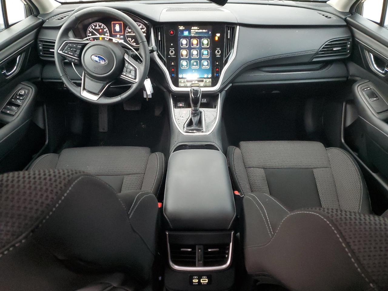 Subaru Outback Premium Image 4