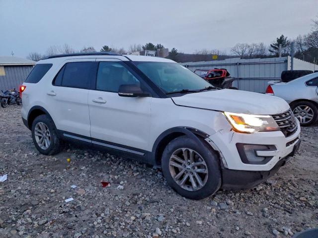 Ford Explorer Xlt Image 8